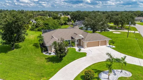 432 Gallegos St, Punta Gorda, FL 33983