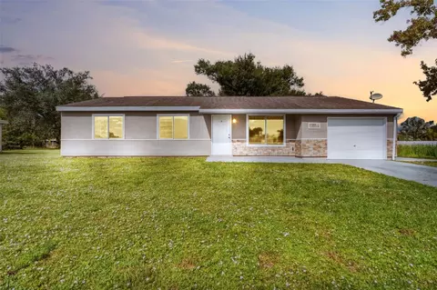 2555 Pan American Blvd, North Port, FL 34287