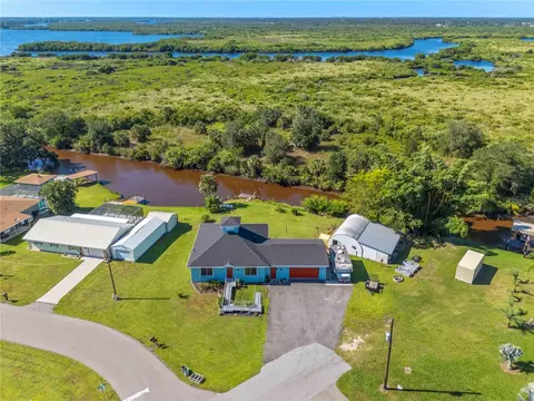 141 Summerset Dr, Punta Gorda, FL 33982