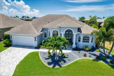 8625 Southwind Bay Cir, Fort Myers, FL 33908