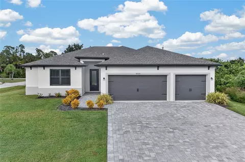 4570 Gillot Blvd, Port Charlotte, FL 33981