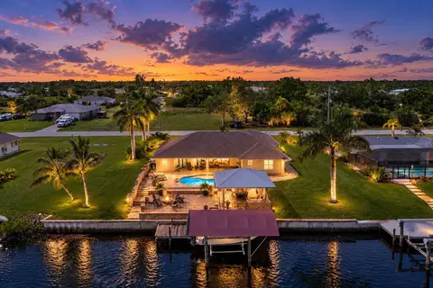 4282 Gillot Blvd, Port Charlotte, FL 33981