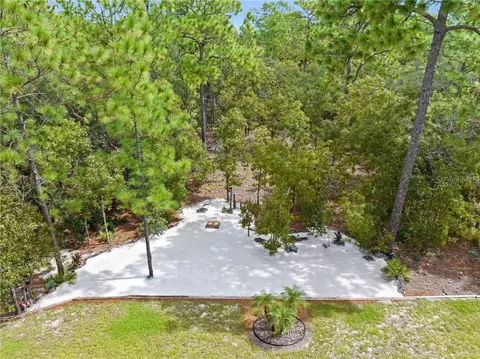 Exterior - 16 Elder Ct E, Homosassa, FL 34446 photo 7 of 9