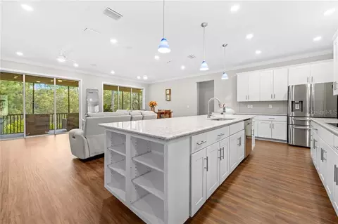 Kitchen - 16 Elder Ct E, Homosassa, FL 34446 photo 4 of 9