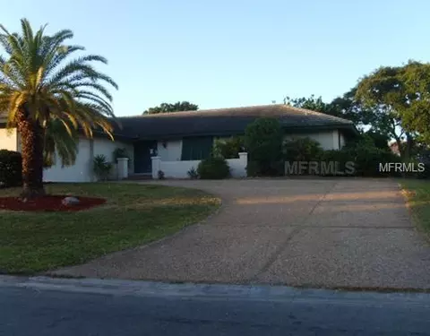 136 Lookout Point Dr, Osprey, FL 34229 photo 1