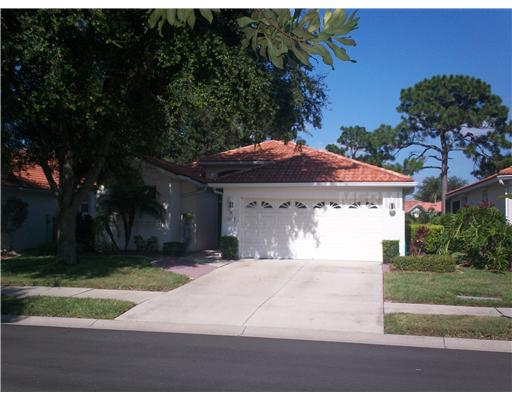 4394 Summertree Rd, Venice, FL 34293 photo 1