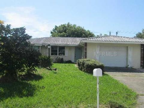 273 Capri Ave, Venice, FL 34293 photo 1