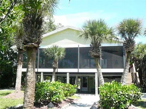 361 Kettle Harbor Dr, Placida, FL 33946 photo 1