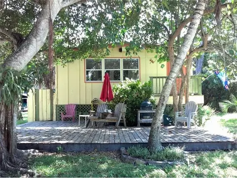 8854 Bay St, Placida, FL 33946 photo 1