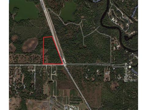 3790 E Venice Ave, Venice, FL 34292 photo 1