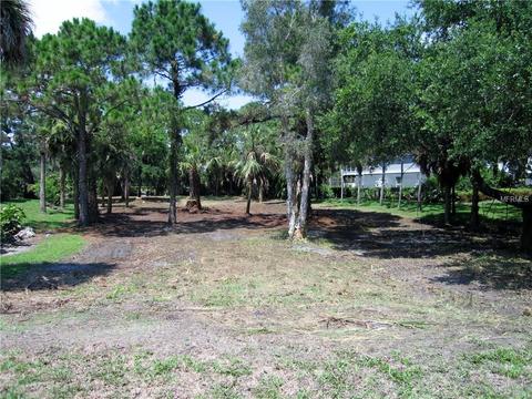 10100 Creekside Dr, Placida, FL 33946 photo 1