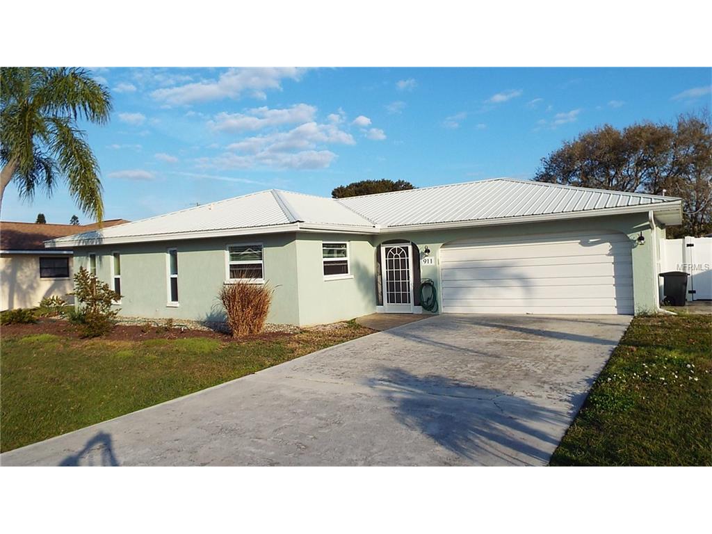 911 Bay Vista Blvd, Englewood, FL 34223 1 photo MLS D5910949 Movoto