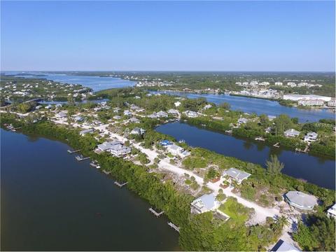 151 Bocilla Dr, Placida, FL 33946 photo 1
