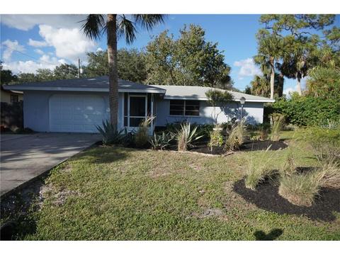 688 Nectar Rd, Venice, FL 34293 photo 1
