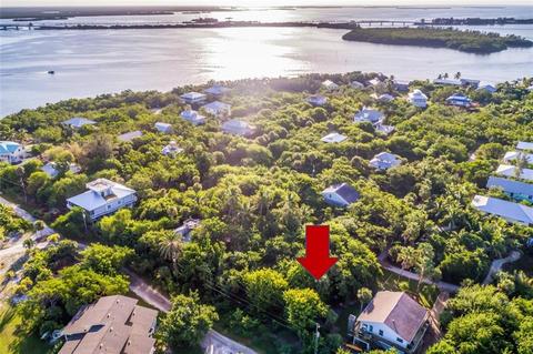 9436 Rum Runner Rd, Placida, FL 33946 photo 1