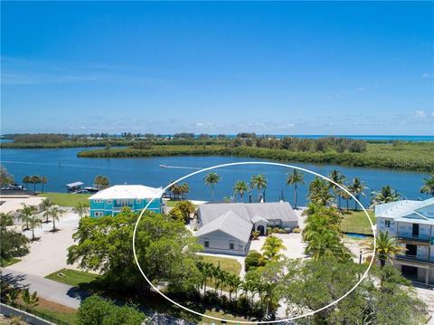 335 Green Dolphin Dr, Placida, FL 33946 photo 1