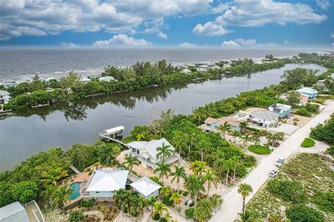 311 Bocilla Dr, Placida, FL 33946 photo 1