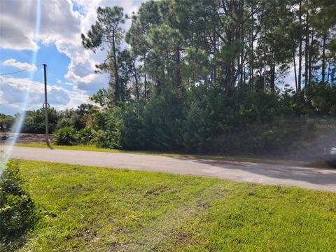 52 Anita Ave S, Lehigh Acres, FL 33976