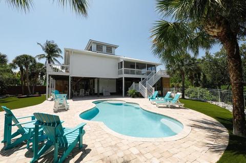 88 Palm Dr, Placida, FL 33946 photo 1