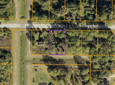 Franzino Avenue, North Port, FL 34291