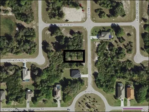 186 Arch Dr, Rotonda West, FL 33947