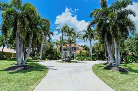 688 N Macewen Dr, Osprey, FL 34229 photo 1