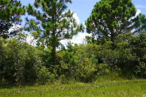 5313 Gillot Blvd, Port Charlotte, FL 33981