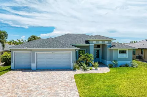 1055 Rotonda Cir, Rotonda West, FL 33947