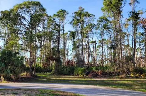 8 Bight Ln, Placida, FL 33946