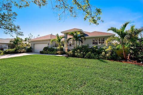 245 Capstan Dr, Placida, FL 33946 photo 1