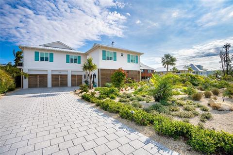340 Bocilla Dr, Placida, FL 33946 photo 1