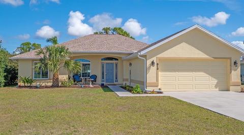 813 Boundary Blvd, Rotonda West, FL 33947