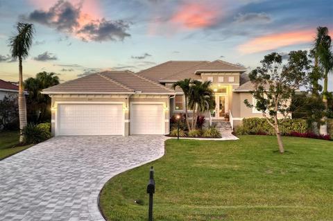 219 Arlington Dr, Placida, FL 33946 photo 1