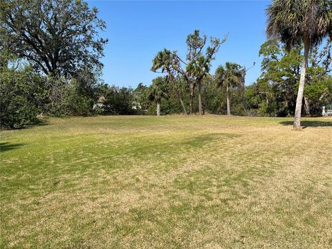 425 Hoffer St, Port Charlotte, FL 33953