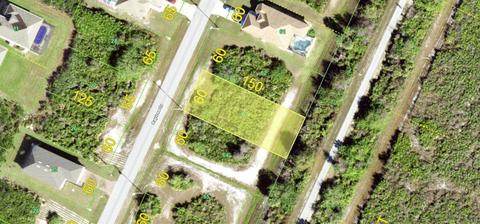 392 Baytree Dr, Rotonda West, FL 33947