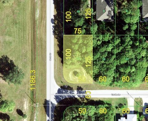 100 Turtle Dr, Rotonda West, FL 33947