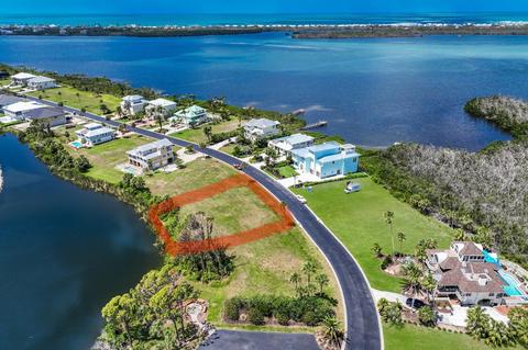 9740 Eagle Preserve Dr, Englewood, FL 34224