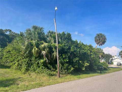 18504 Yarbrough Ave, Port Charlotte, FL 33948
