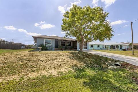 7186 Mamouth St, Englewood, FL 34224