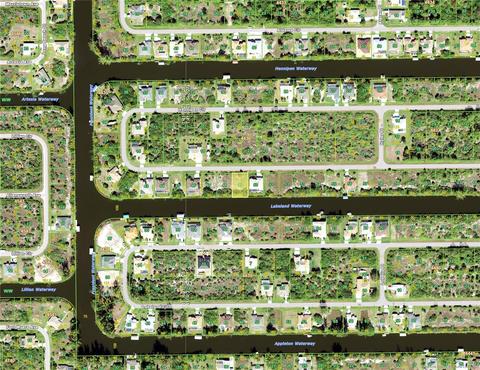 15360 Hennipen Cir, Port Charlotte, FL 33981