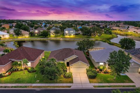 2751 Suncoast Lakes Blvd, Port Charlotte, FL 33980
