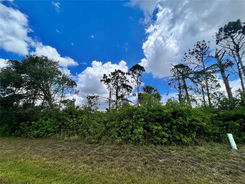 298 Antis Dr, Rotonda West, FL 33947