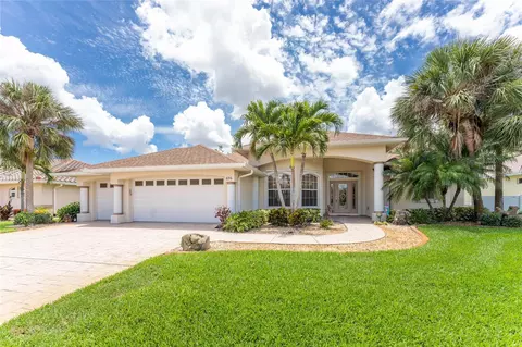 696 Rotonda Cir, Rotonda West, FL 33947