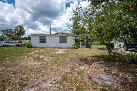 525 Edwards St, Englewood, FL 34223