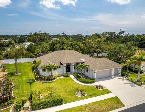130 Clear Lake Dr, Englewood, FL 34223