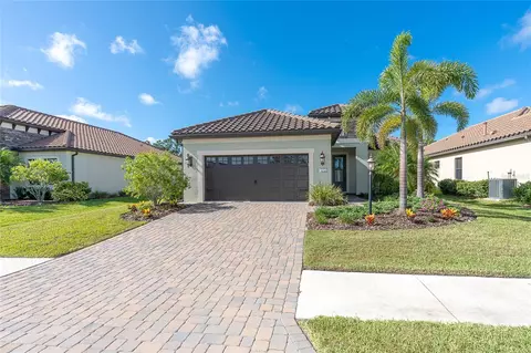 272 Benedetto Ct, Nokomis, FL 34275