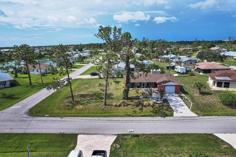 1237 Lincoln Dr, Englewood, FL 34224