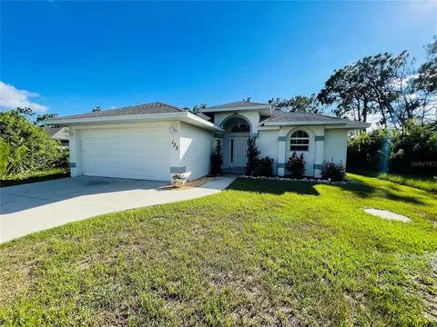 133 Wahoo Dr, Rotonda West, FL 33947