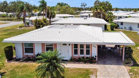 529 Circlewood Dr #R-15, Venice, FL 34293
