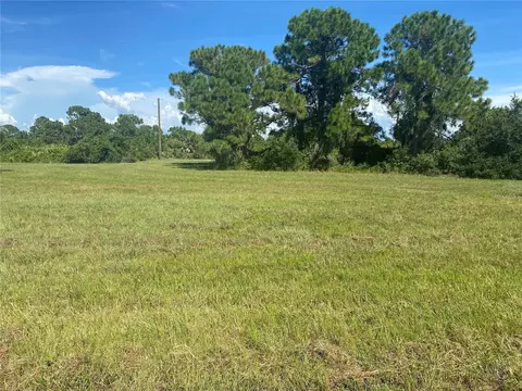 9 Coxswain Dr, Placida, FL 33946